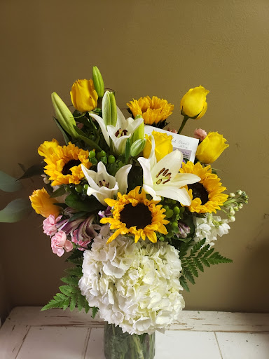 Florist «Flowers by Pam», reviews and photos, 2003 Wilson Ave, Panama City, FL 32405, USA