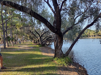 Palm Lake Park