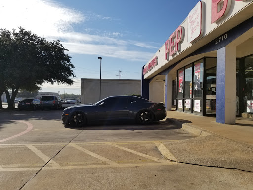 Auto Parts Store «Pep Boys Auto Parts & Service», reviews and photos, 2710 S Cooper St, Arlington, TX 76015, USA