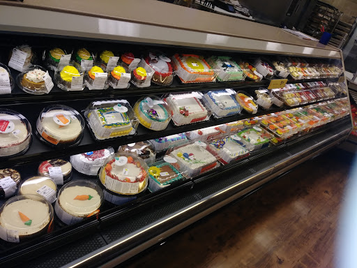 Grocery Store «Food Lion», reviews and photos, 377 W Jackson St, Cookeville, TN 38501, USA