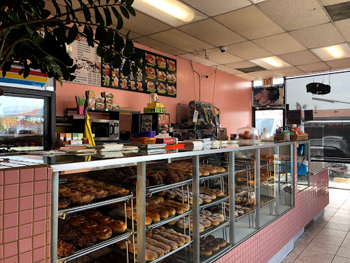 Donut Shop «Yummy Donuts & Croissants», reviews and photos, 13439 Osborne St # 12, Arleta, CA 91331, USA