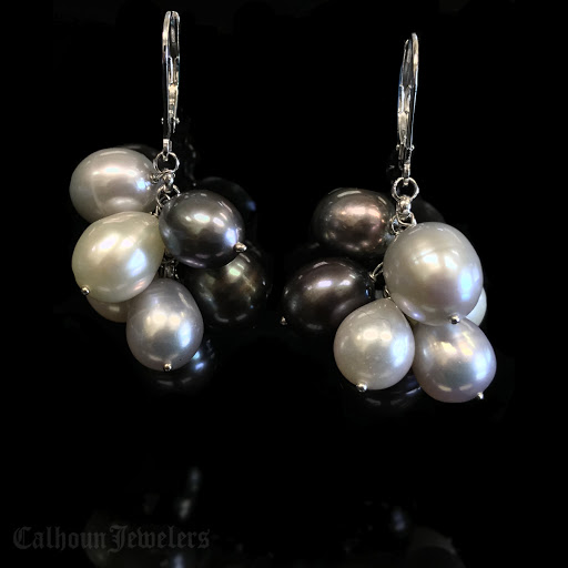 Jewelry Store «Calhoun Jewelers», reviews and photos, 500 Main St, Royersford, PA 19468, USA