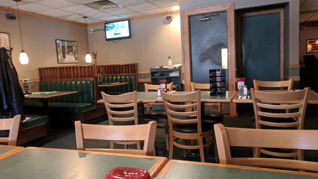 Spud's Restaurant & Pub 01969