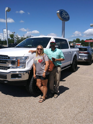 Chevrolet Dealer «Jim Hoffpauir Chevrolet», reviews and photos, 802 N Key Ave, Lampasas, TX 76550, USA