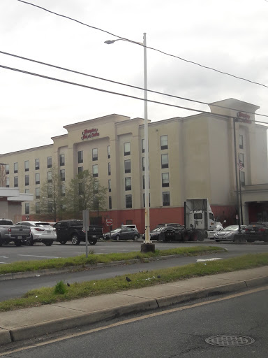 Hampton Inn & Suites Chesapeake-Battlefield Blvd.