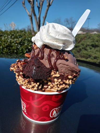 Ice Cream Shop «Cold Stone Creamery», reviews and photos, 2911 Chapel Hill Rd #240, Douglasville, GA 30135, USA