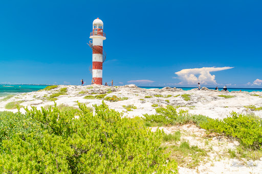 Punta Cancun lighthouse