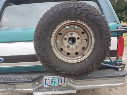 Tire Shop «Molalla Discount Tire», reviews and photos, 14377 S Macksburg Rd, Molalla, OR 97038, USA
