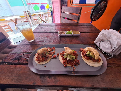 Los Tacos de Humo - Av Juárez Supermanzana 001 Manzana 13, Centro - Supmza. 001, 77400 Isla Mujeres, Q.R., Mexico