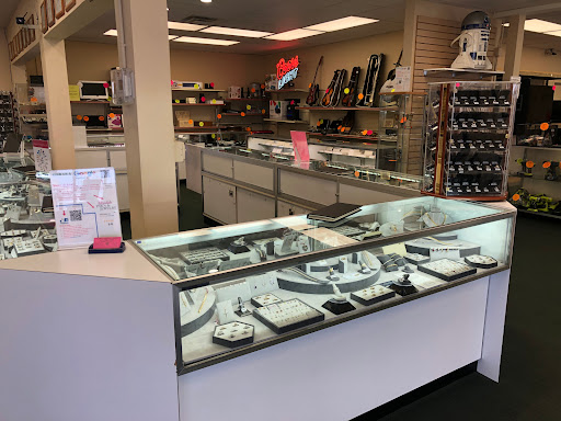 Pawn Shop «Glendale Pawn and Jewelry», reviews and photos, 6548 N 59th Ave, Glendale, AZ 85301, USA