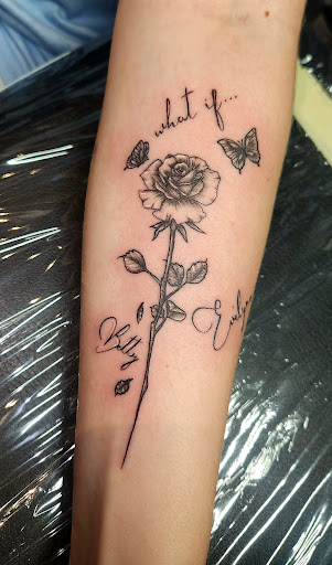 Explore georgia bulldog tattoo ideas, creative tattoo ideas in Spokane, available at PNW Tattoo