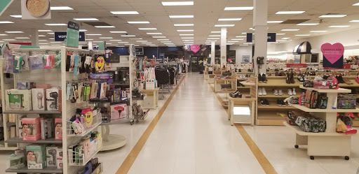 Department Store «Marshalls», reviews and photos, 135 Pearl St, Braintree, MA 02184, USA