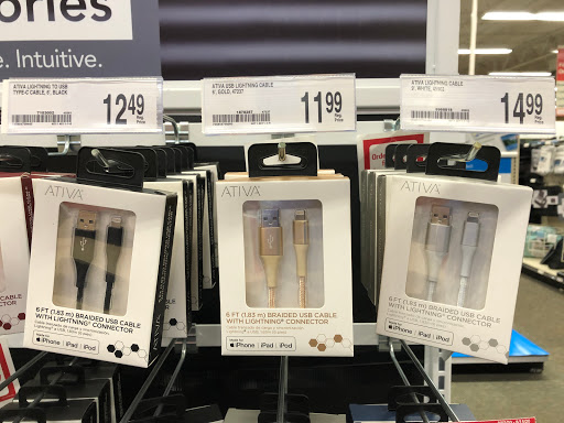 Office Supply Store «Office Depot», reviews and photos, 1580 Holcomb Bridge Rd #15, Roswell, GA 30076, USA