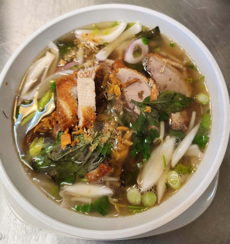 Thai Paradise Restaurant 37040