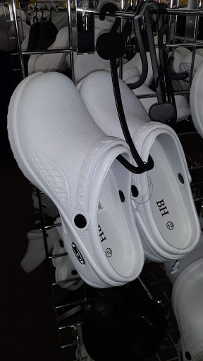 Shopping Mall «Great Western Shopping Center», reviews and photos, 240 N Wilson Rd, Columbus, OH 43204, USA