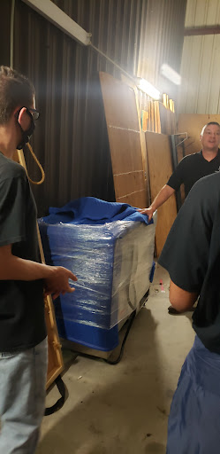 Moving and Storage Service «Two Men and a Truck», reviews and photos, 5801 FL-54, New Port Richey, FL 34652, USA