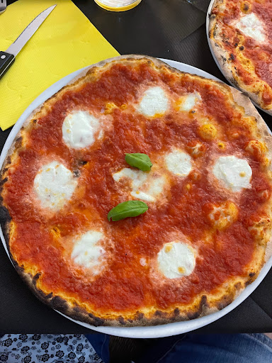 Bei Me Tempi - La Pizzeria in Monti, Provincia di Massa-Carrara