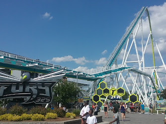 Fury 325