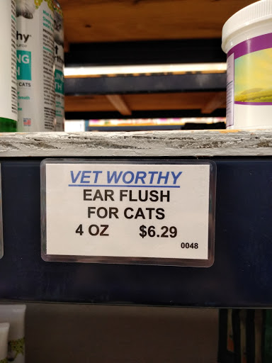 Pet Store «Pet World Warehouse Outlet», reviews and photos, 2984 S 108th St, Milwaukee, WI 53227, USA