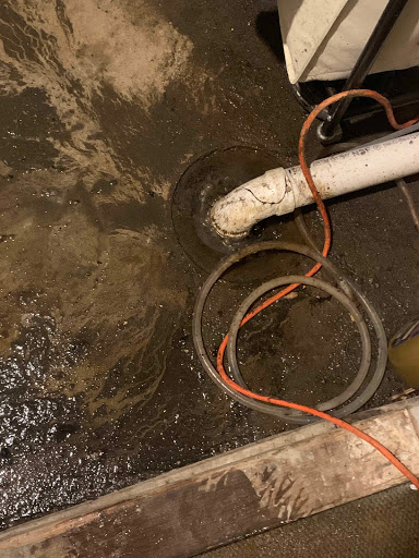 Plumber «Roto-Rooter Plumbing & Drain Services», reviews and photos, 3041 Elm Point Industrial Dr, St Charles, MO 63301, USA