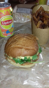 Sandwich au poulet du Restaurant de hamburgers Roadside | Burger Restaurant Lorient - n°2