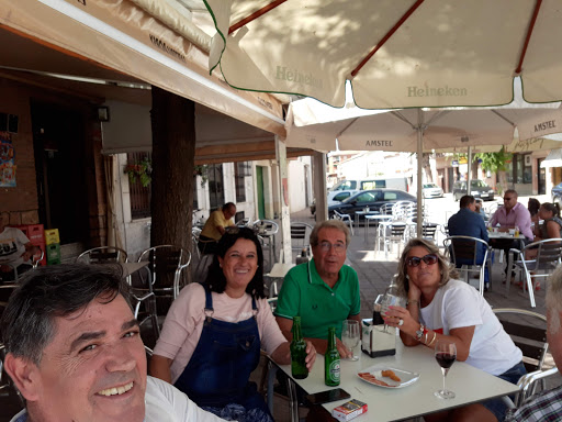 Información y opiniones sobre Cafeteria Dorsi de Corral De Almaguer