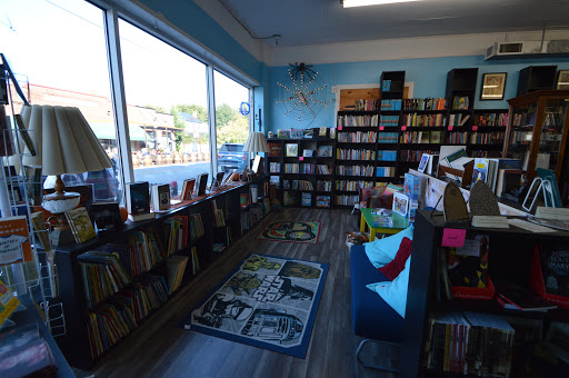Used Book Store «Fenwick Street Used Books & Music», reviews and photos, 41655 Fenwick St, Leonardtown, MD 20650, USA