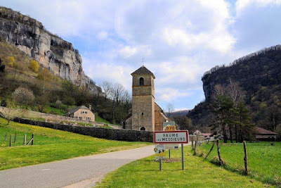 Presbytere Saint Jean à Baume-les-Messieurs