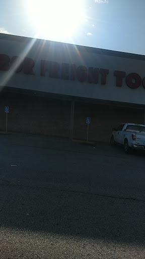 Hardware Store «Harbor Freight Tools», reviews and photos, 2415 Gilmer Rd, Longview, TX 75604, USA