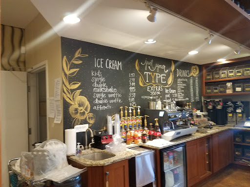 Book Store «Read Between the Lynes», reviews and photos, 111 E Van Buren St, Woodstock, IL 60098, USA