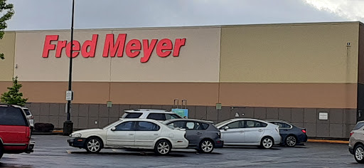 Grocery Store «Fred Meyer», reviews and photos, 51501 Columbia River Hwy, Scappoose, OR 97056, USA