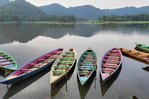 Chandubi lake image
