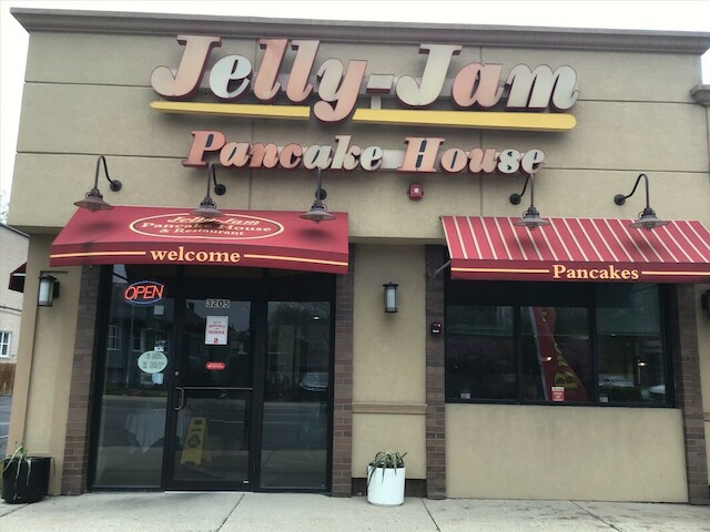 Jelly Jam Restaurant & Pancakes 60402