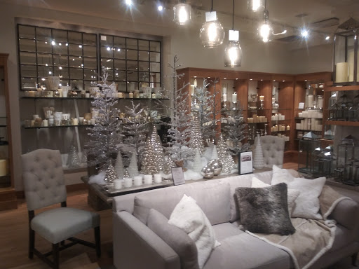 Shopping Mall «Crabtree Valley Mall», reviews and photos, 4325 Glenwood Ave, Raleigh, NC 27612, USA