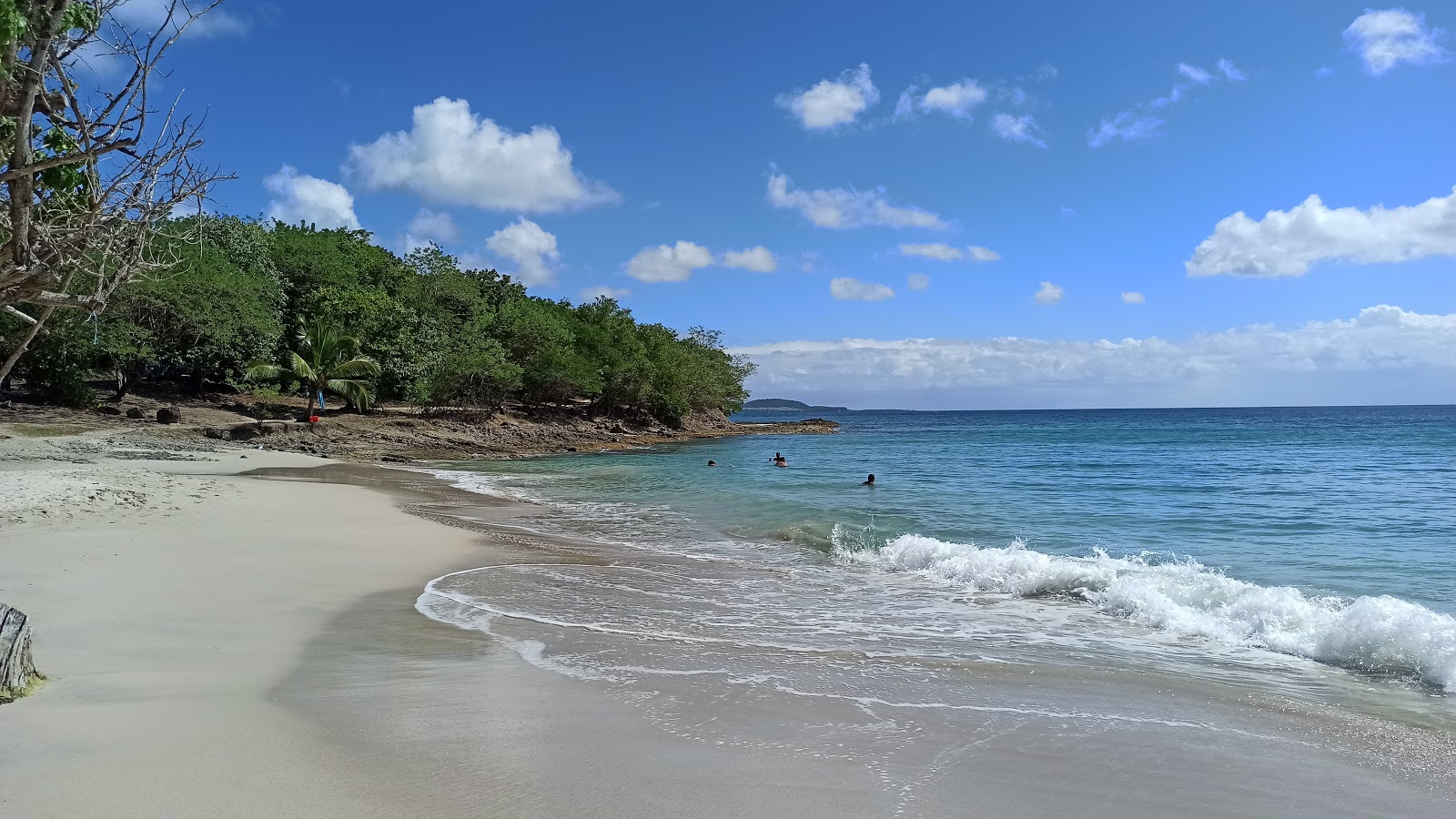 Photo de Plage de Sainte Luce situé dans une zone naturelle