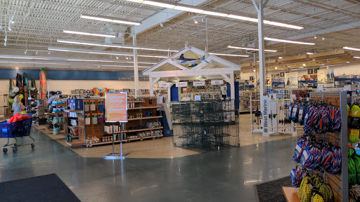 Marine Supply Store «West Marine», reviews and photos, 4000 Virginia Beach Blvd #100, Virginia Beach, VA 23452, USA