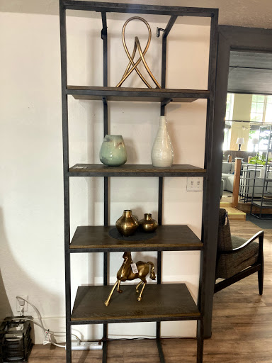 Furniture Store «What’s New? Furniture», reviews and photos, 439 SE Grand Ave, Portland, OR 97214, USA