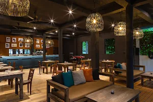 Locale Gastrobar & Hotel image