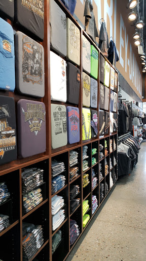 Harley-Davidson Dealer «Mile High Harley-Davidson», reviews and photos, 16565 E 33rd Dr, Aurora, CO 80011, USA