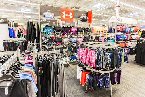 Sporting Goods Store «Academy Sports + Outdoors», reviews and photos, 9781 Quivira Rd, Overland Park, KS 66215, USA