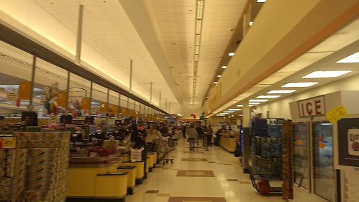 Supermarket «Super Stop & Shop», reviews and photos, 40 Furlong Dr, Revere, MA 02151, USA