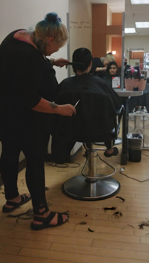 Hair Salon «Hair Cuttery», reviews and photos, 4029 W Mercury Blvd, Hampton, VA 23666, USA