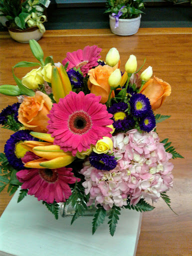 Florist «Starclaire House of Flowers Florist», reviews and photos, 1421 Emerywood Dr, Charlotte, NC 28210, USA