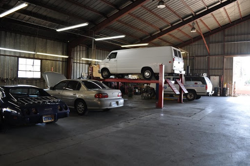 Auto Repair Shop «Ward Service Auto Repair», reviews and photos, 130 Railroad Ave, Monrovia, CA 91016, USA