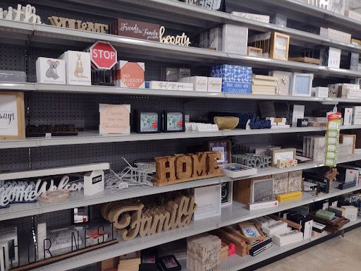 Home Goods Store «At Home», reviews and photos, 301 SouthTowne East Mall Dr, Wichita, KS 67207, USA