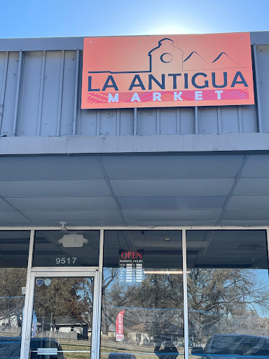 La Antigua Market