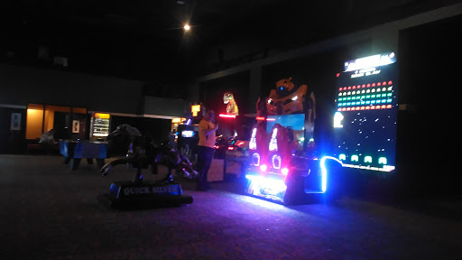 Movie Theater «AMC Hialeah 12», reviews and photos, 780 W 49th St, Hialeah, FL 33012, USA