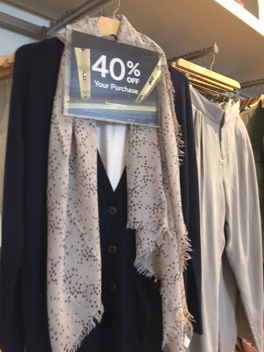 Clothing Store «Gap», reviews and photos, 7007 Friars Rd, San Diego, CA 92108, USA