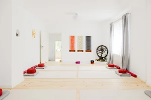 Raum für Yoga und integrale Lebenspraxis image