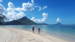 Maradiva Beach'in fotoğrafı geniş bir kıyı şeridi ile birlikte